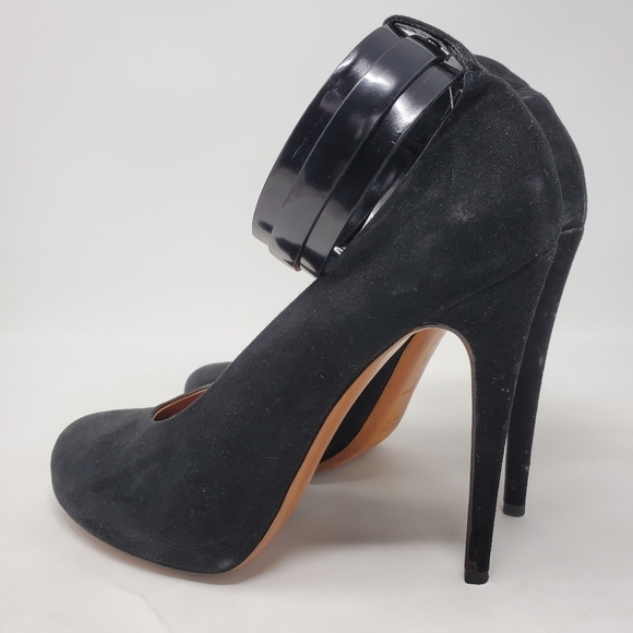 Celine Round Toe Ankle Strap High Heel Pumps - Picture 5 of 11